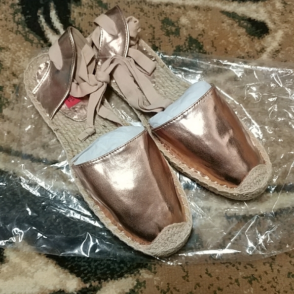 Rose gold tie flat espadrilles - Picture 8 of 9